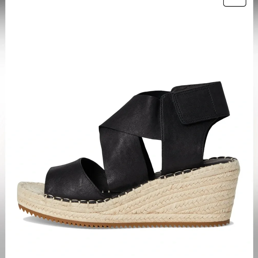 Eileen Fisher NEW Willow Black Wedge Sandals Size 8